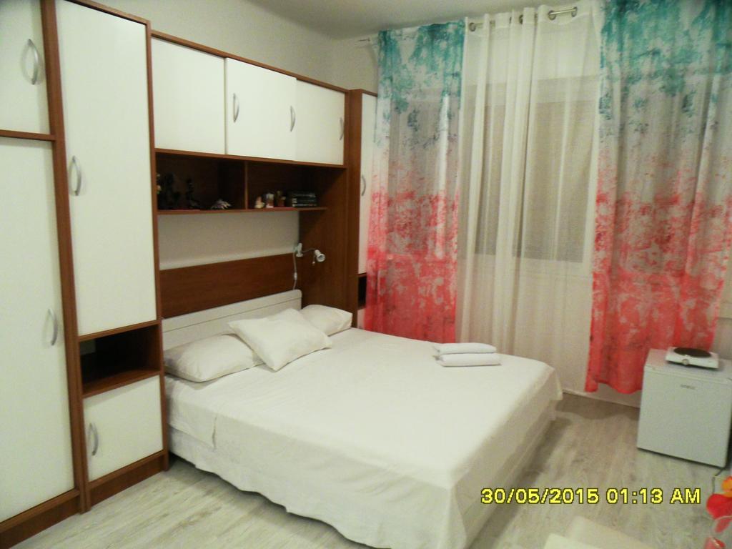 Rooms And Apartment Stambuk Split Kültér fotó