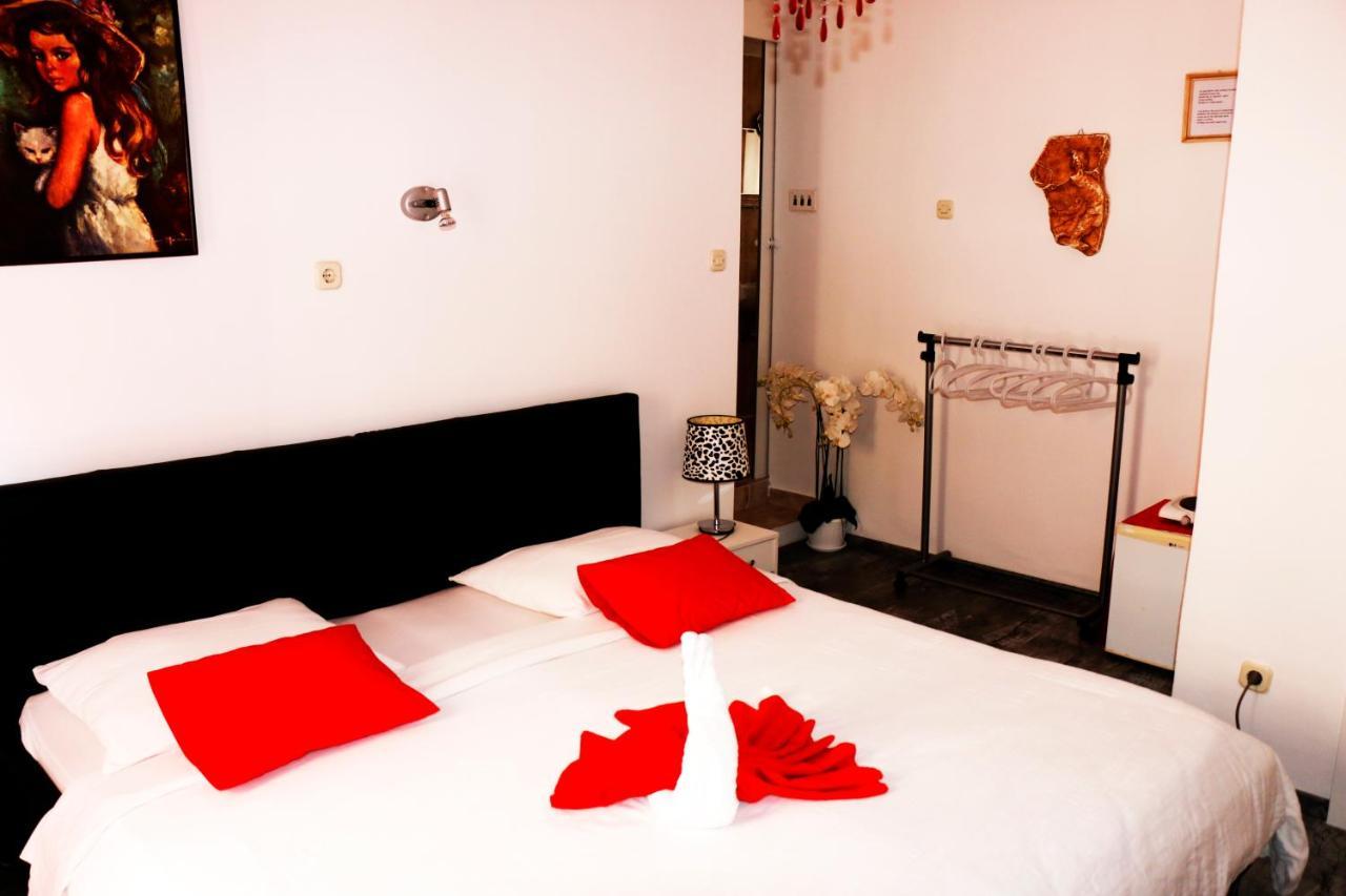 Rooms And Apartment Stambuk Split Kültér fotó