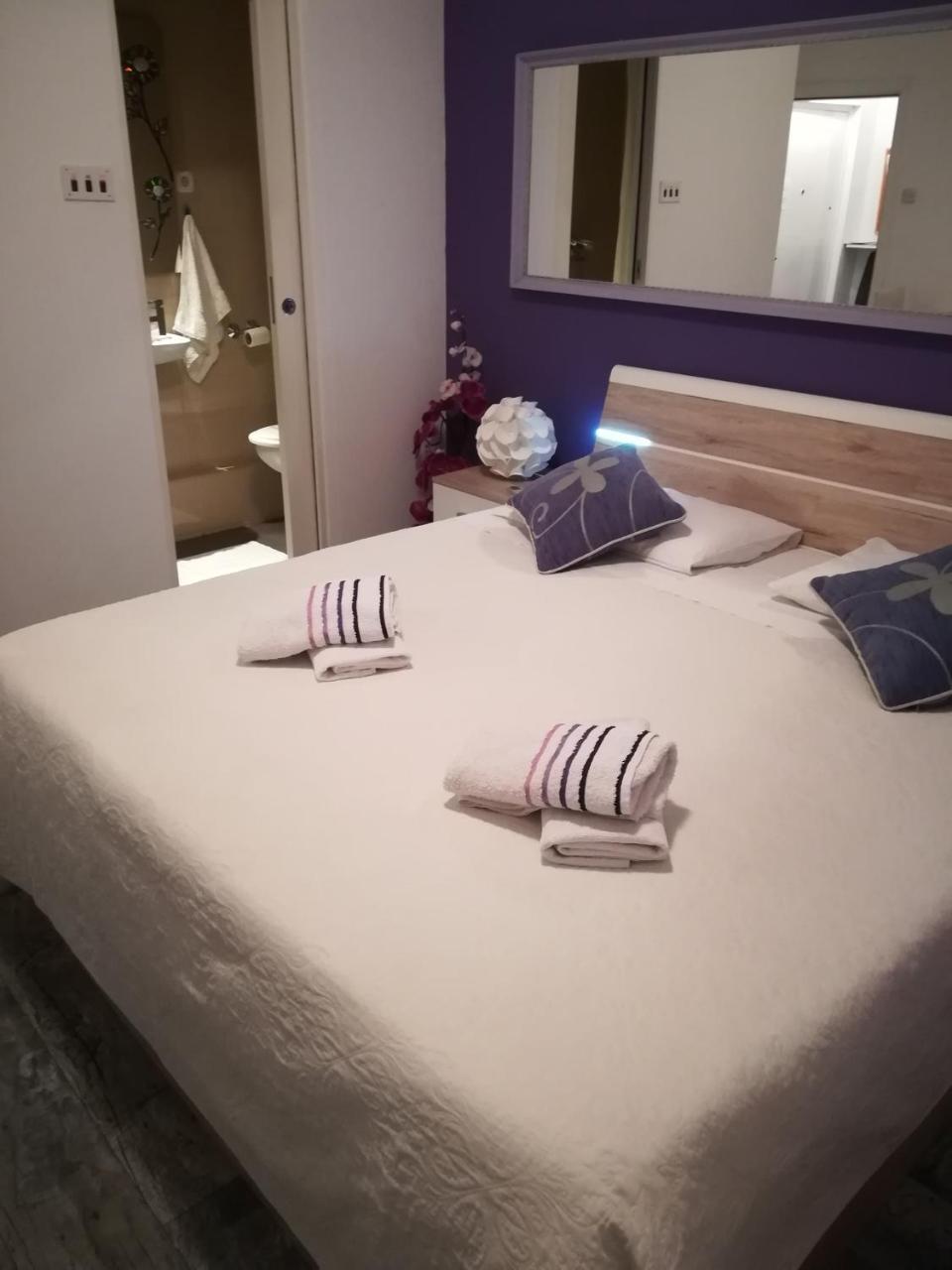 Rooms And Apartment Stambuk Split Kültér fotó