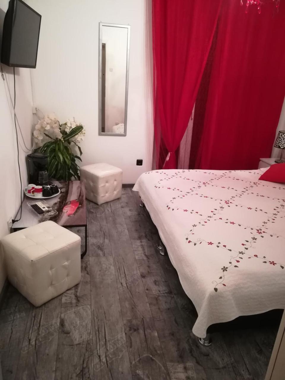 Rooms And Apartment Stambuk Split Kültér fotó