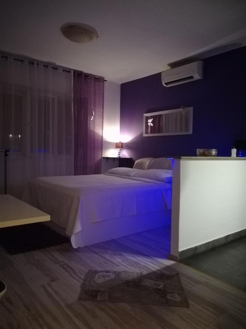 Rooms And Apartment Stambuk Split Kültér fotó